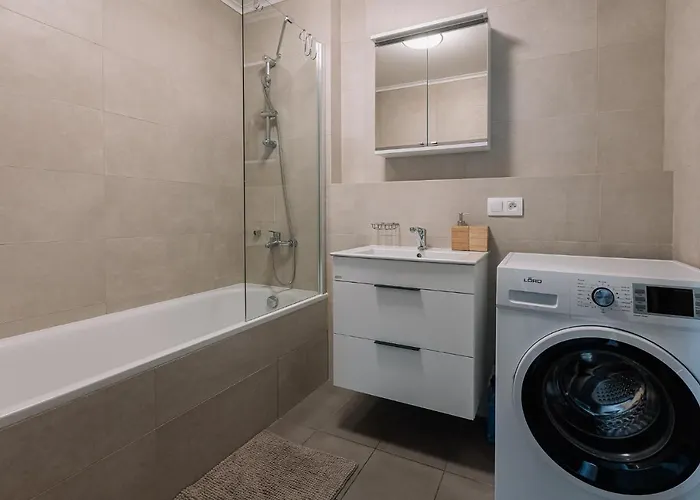 Apartment Skau 2 Old Town Family & Business 2 Floor Free Parking