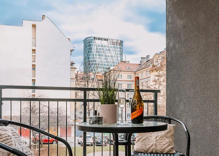Apartment Skau 2 Old Town Family & Business 2 Floor Free Parking Pressburg