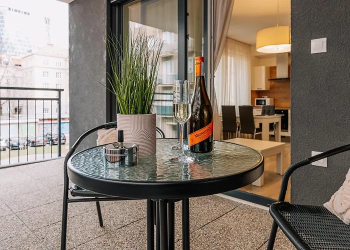 Apartment Skau 2 Old Town Family & Business 2 Floor Free Parking *